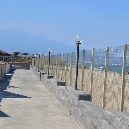 Playa Lungomare Holiday home *